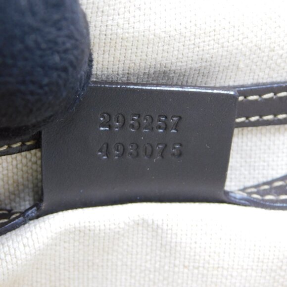 Gucci GG Supreme Coated Canvas Flat Messenger Bag | Beige Ebony | Fair Condition - Picture 8 of 16